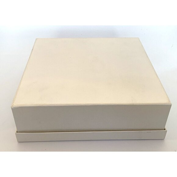 Oleg Cassini Crystal Cake Plate Footed Stand 8.5 Inch Diamond Flower Signed - Picture 9 of 9